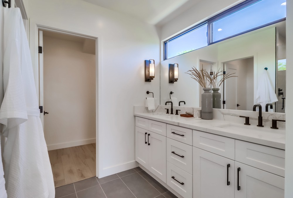 Virtual tour photo 37 of 67 for 3535 Wilshire Terrace