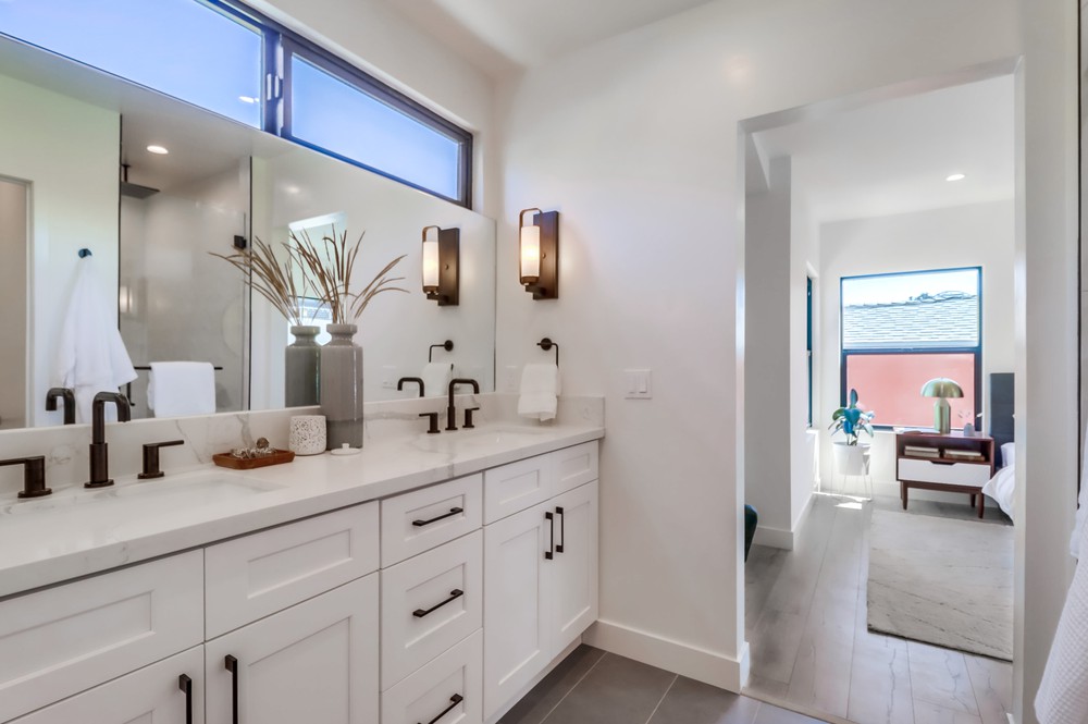 Virtual tour photo 39 of 67 for 3535 Wilshire Terrace