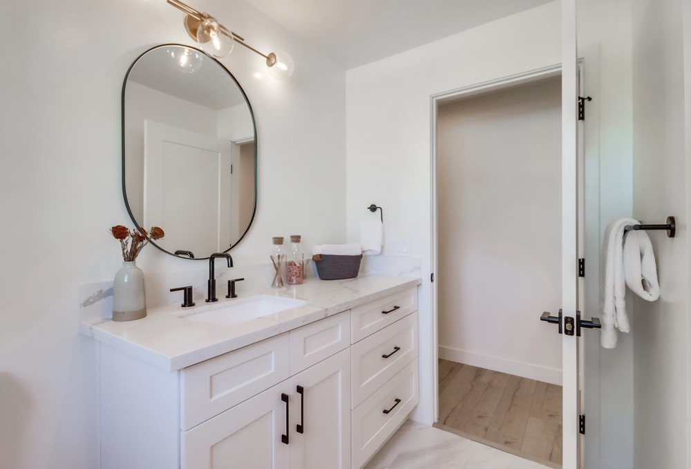 Virtual tour photo 56 of 67 for 3535 Wilshire Terrace
