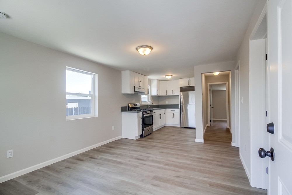 Virtual tour photo 11 of 56 for 3536 47th St