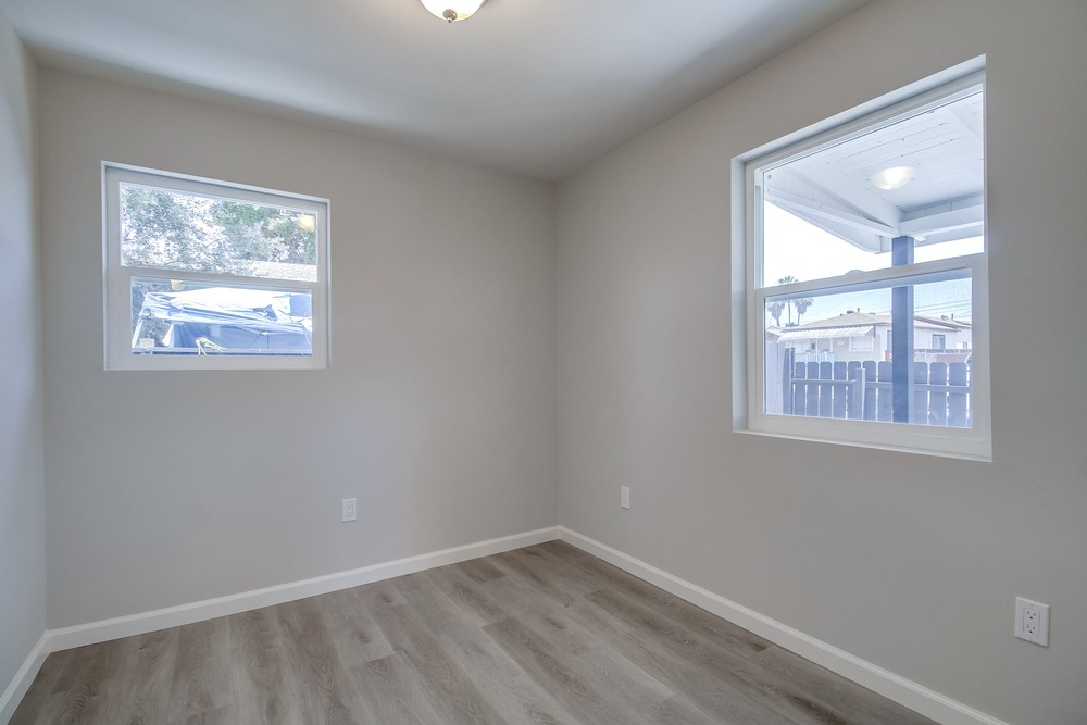 Virtual tour photo 18 of 56 for 3536 47th St