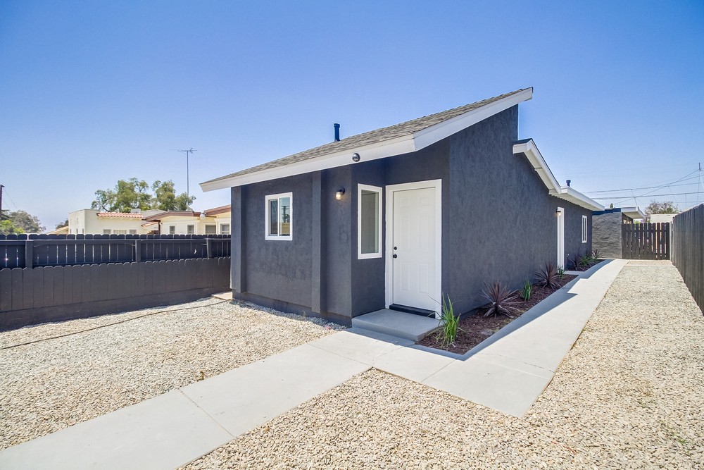 Virtual tour photo 35 of 56 for 3536 47th St