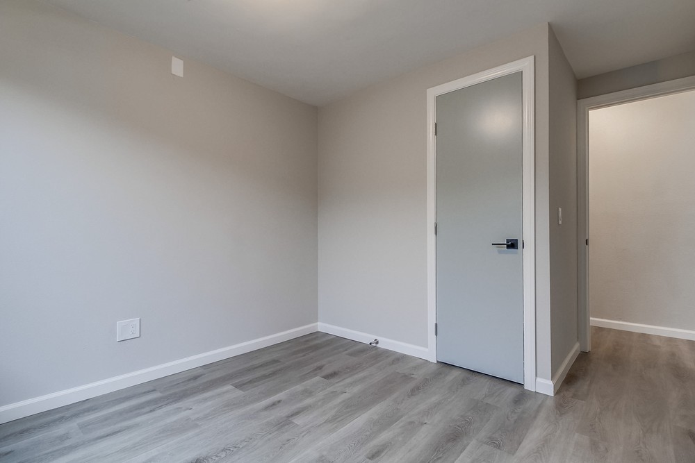 Virtual tour photo 44 of 56 for 3536 47th St