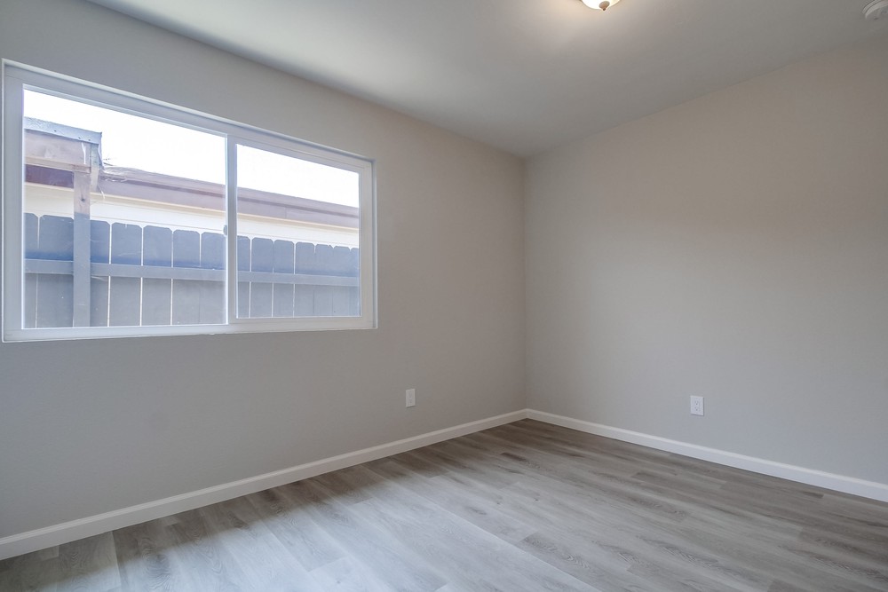 Virtual tour photo 48 of 56 for 3536 47th St