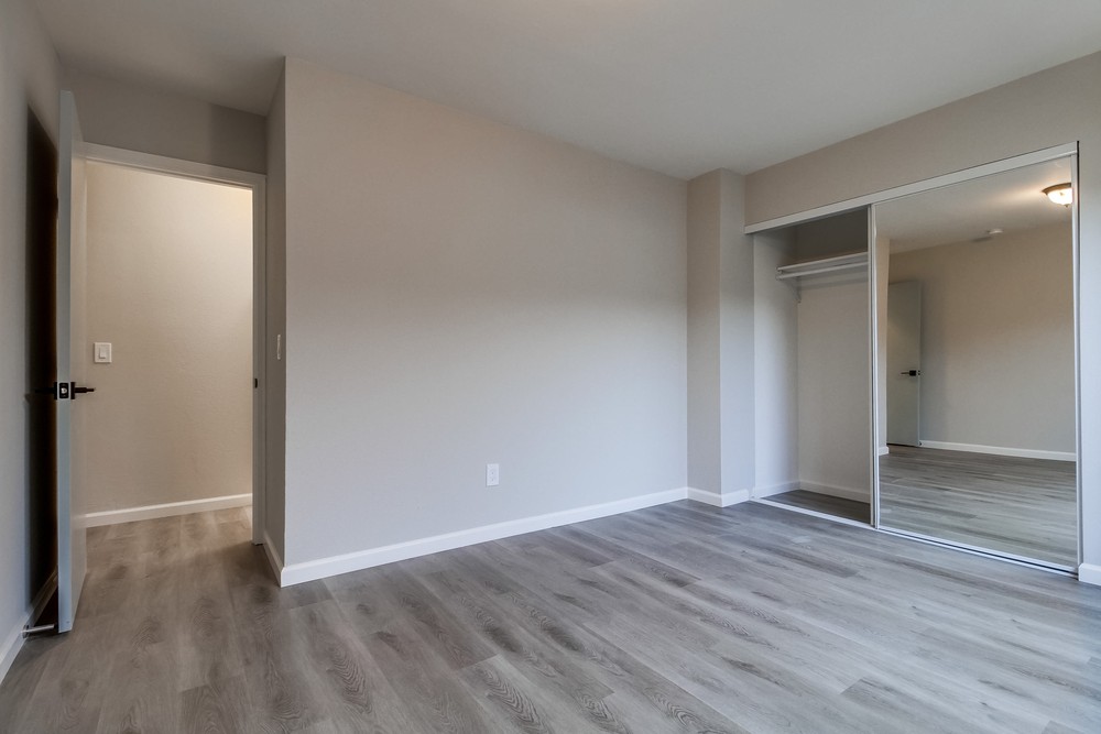 Virtual tour photo 49 of 56 for 3536 47th St