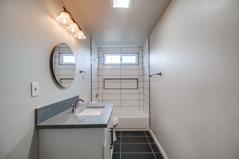 Virtual tour photo 51 of 56 for 3536 47th St