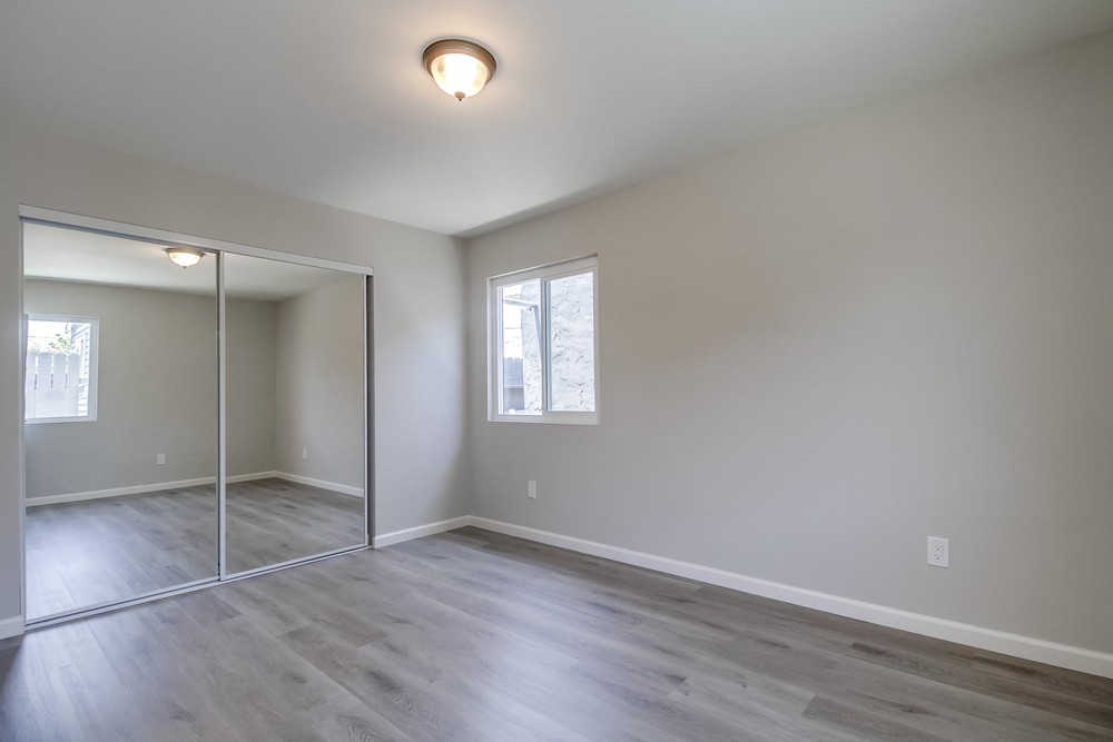 Virtual tour photo 52 of 56 for 3536 47th St