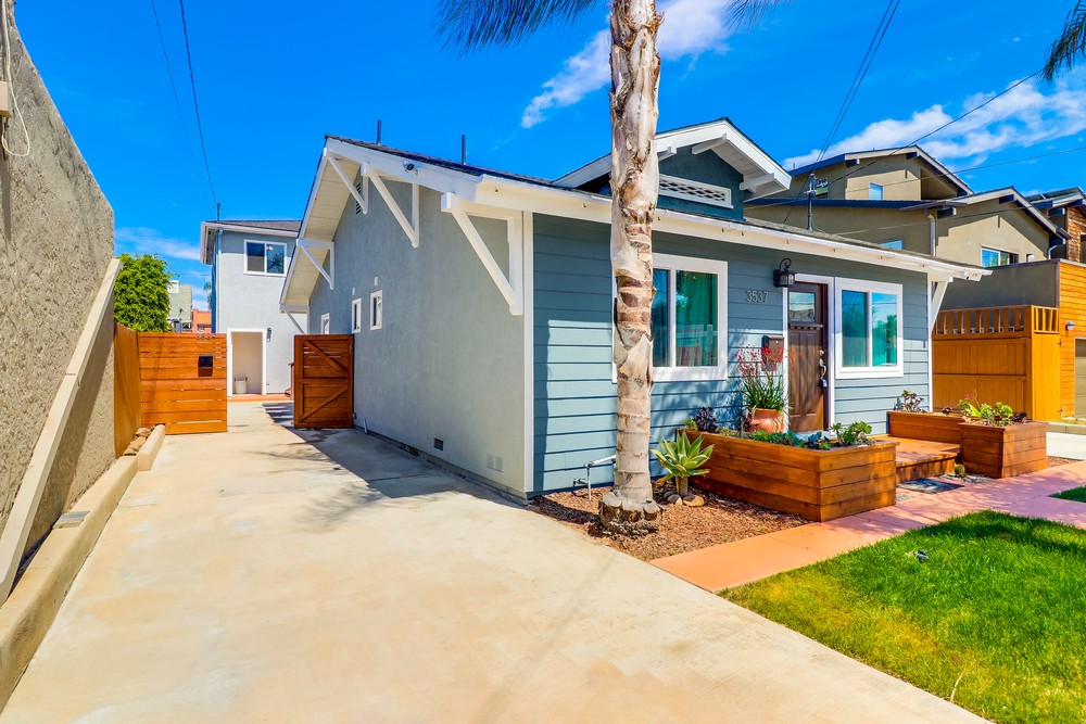 Virtual tour photo 6 of 59 for 3537 Granada Ave