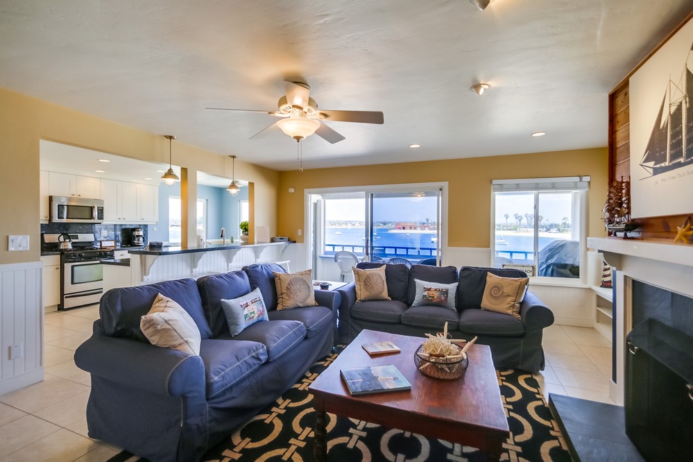 Virtual tour photo 6 of 44 for 3540 Bayside Walk