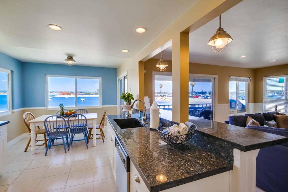 Virtual tour photo 13 of 44 for 3540 Bayside Walk