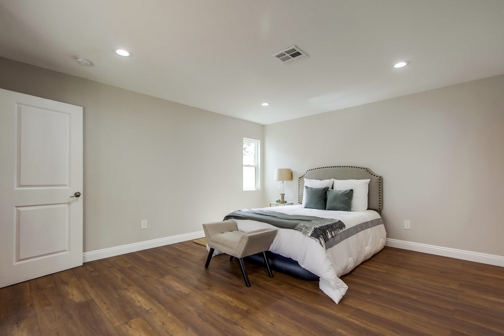 Virtual tour photo 34 of 57 for 3540 Talbot St
