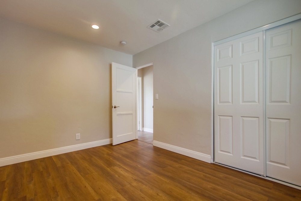 Virtual tour photo 39 of 57 for 3540 Talbot St