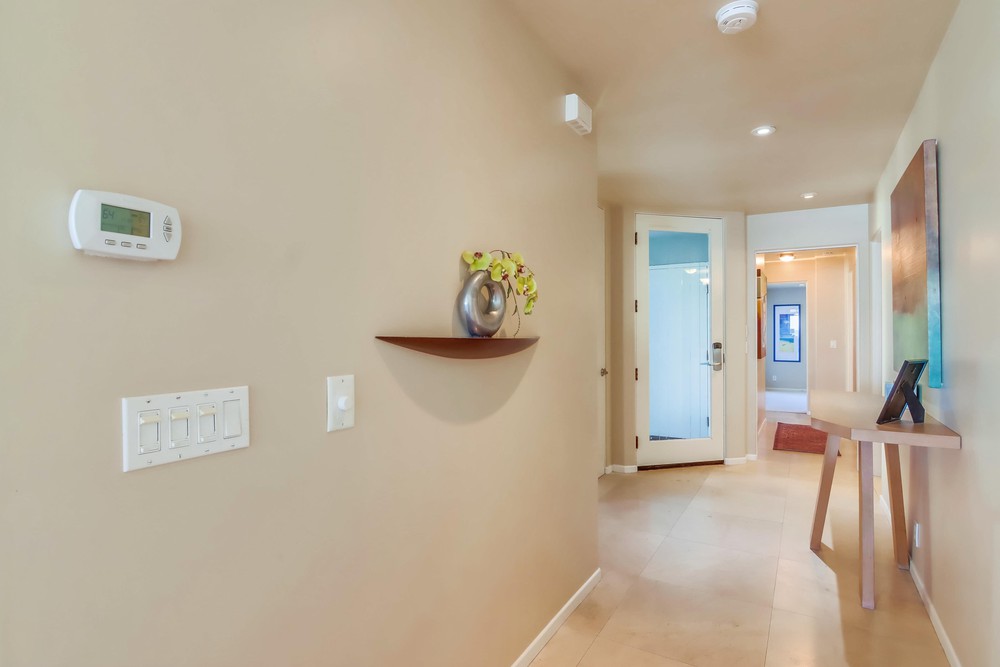 Virtual tour photo 8 of 57 for 3543 Ocean Front Walk