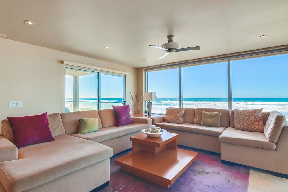 Virtual tour photo 11 of 57 for 3543 Ocean Front Walk