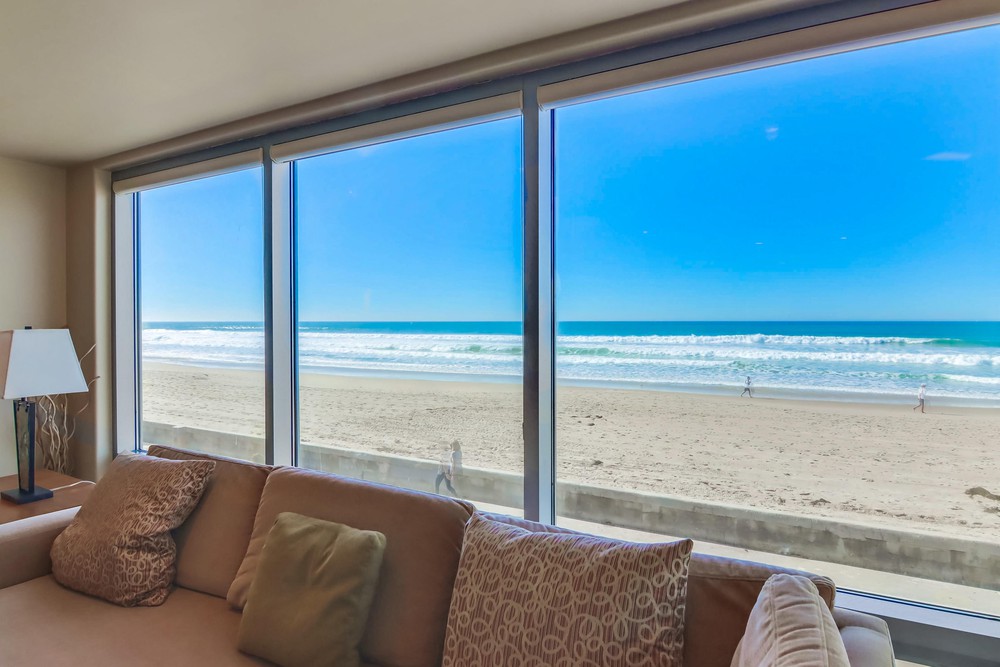 Virtual tour photo 17 of 57 for 3543 Ocean Front Walk