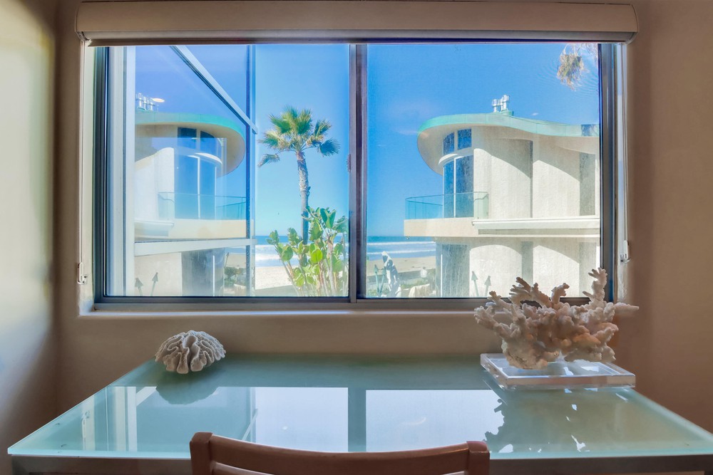 Virtual tour photo 33 of 57 for 3543 Ocean Front Walk