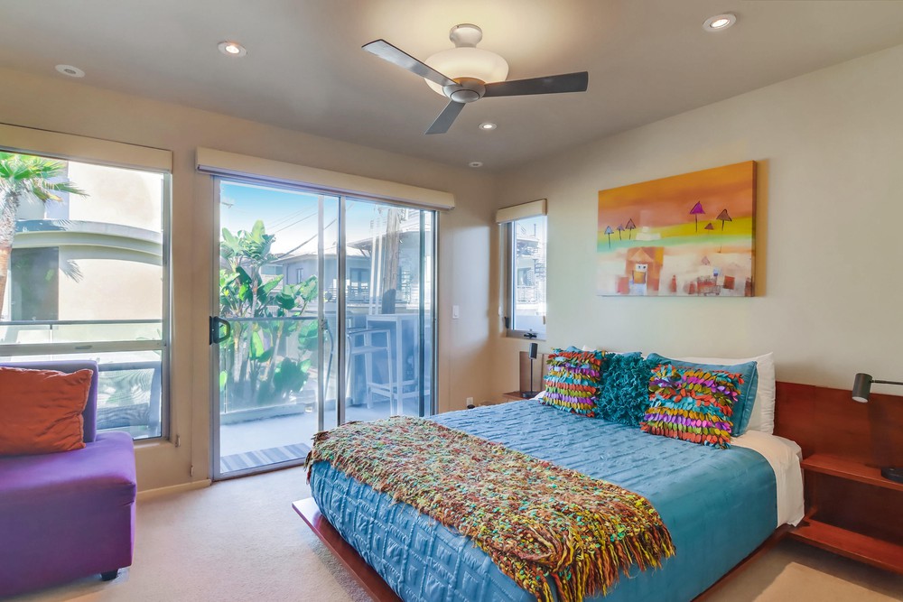Virtual tour photo 44 of 57 for 3543 Ocean Front Walk