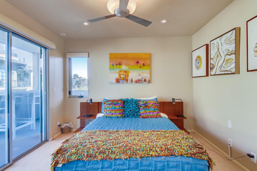 Virtual tour photo 45 of 57 for 3543 Ocean Front Walk