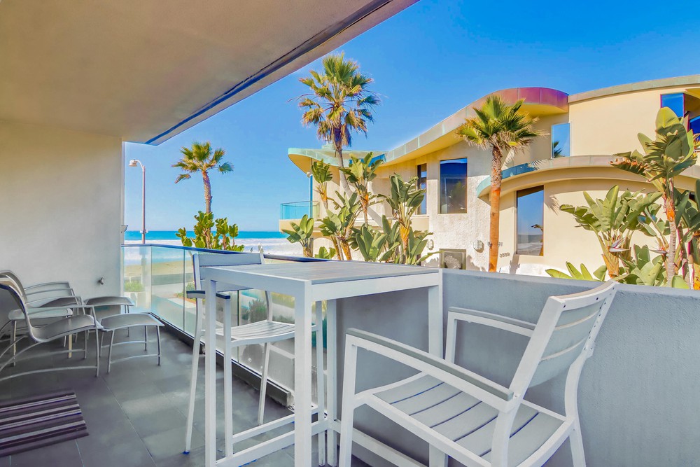 Virtual tour photo 50 of 57 for 3543 Ocean Front Walk