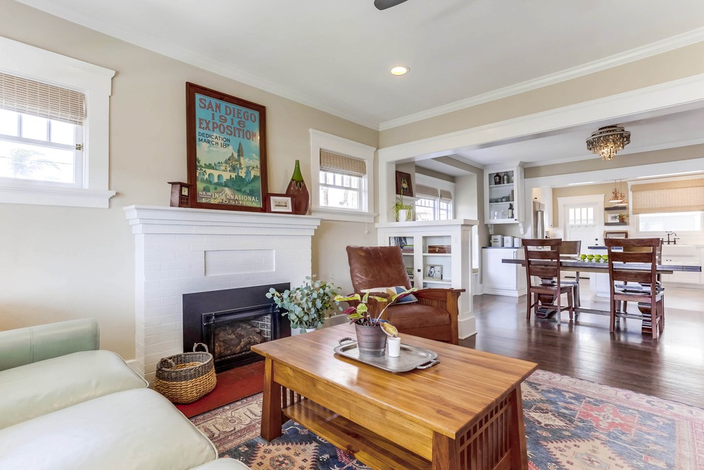 Virtual tour photo 10 of 54 for 3545 29th St