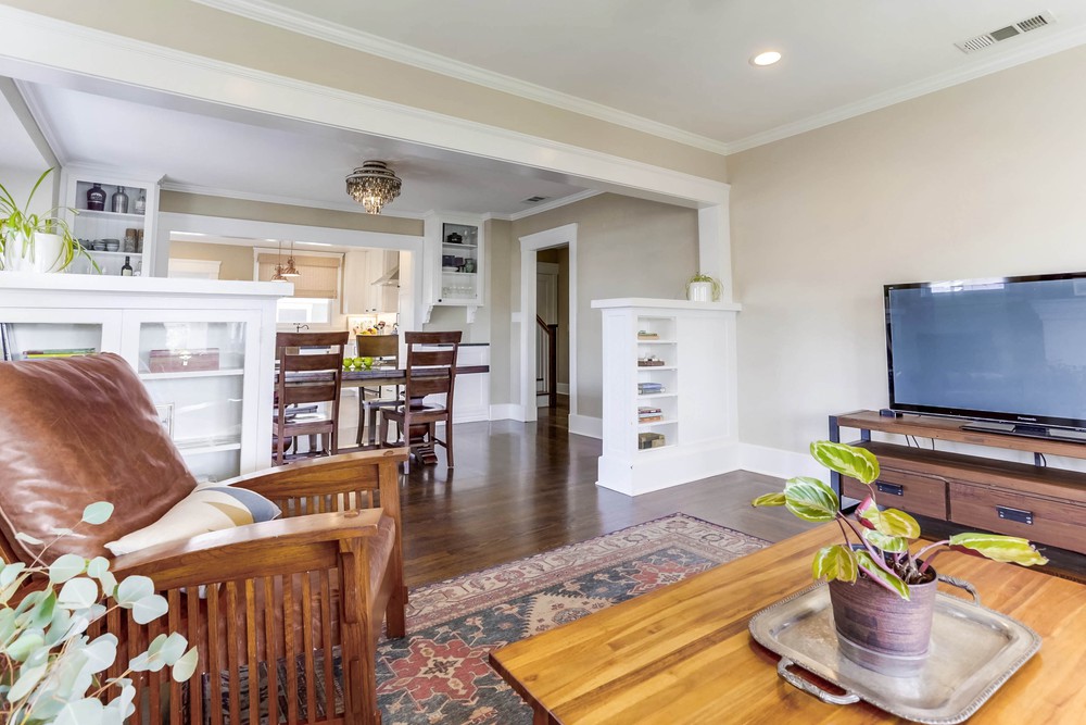 Virtual tour photo 12 of 54 for 3545 29th St