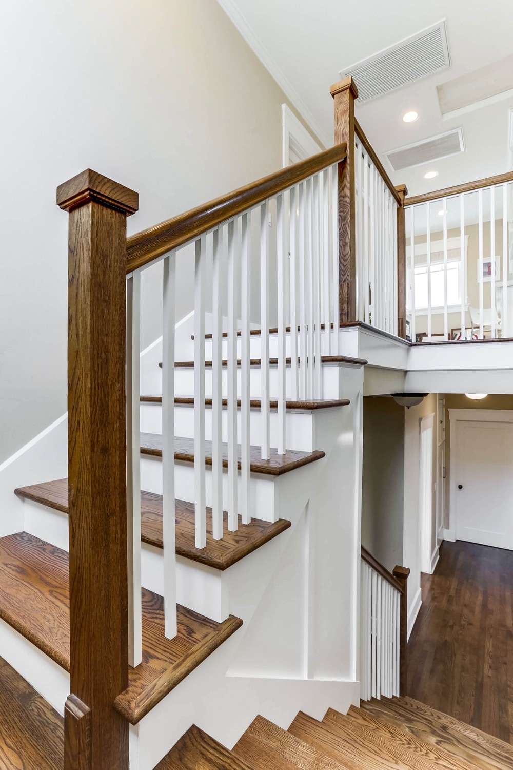 Virtual tour photo 25 of 54 for 3545 29th St