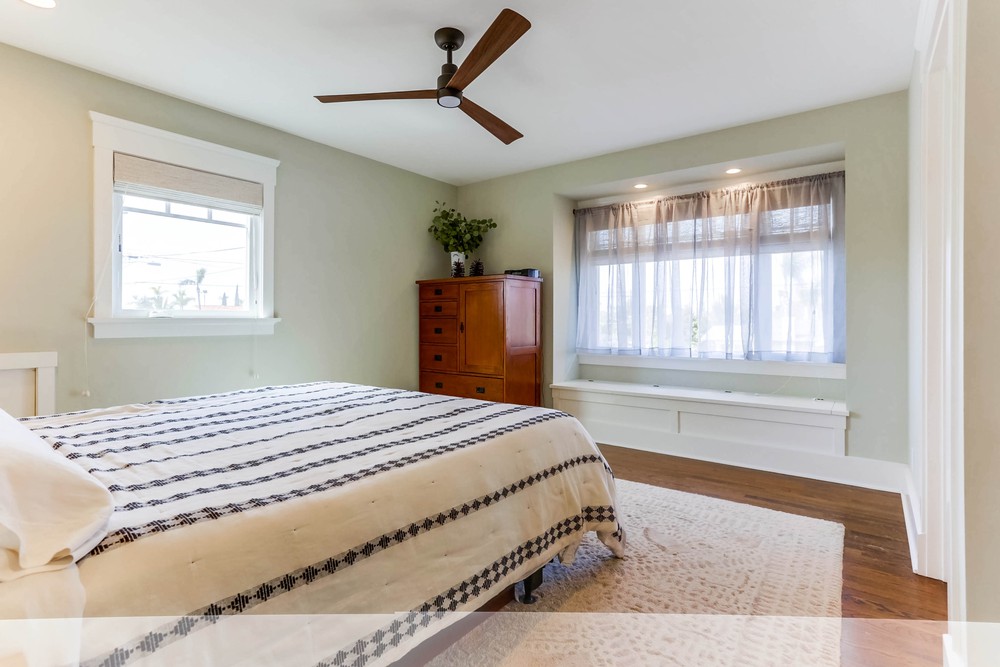 Virtual tour photo 27 of 54 for 3545 29th St