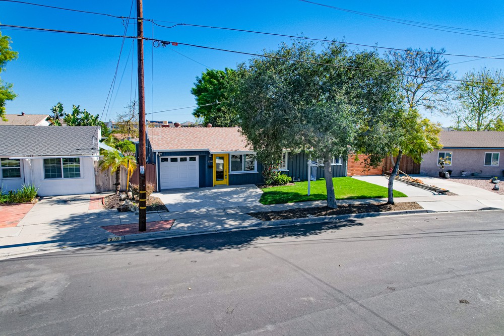 Virtual tour photo 5 of 36 for 3545 Oak Glen Ln
