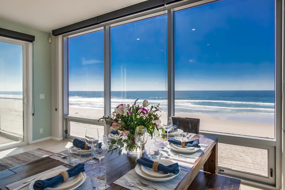 Virtual tour photo 15 of 61 for 3545 Ocean Front Walk