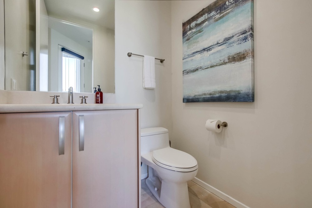 Virtual tour photo 35 of 61 for 3545 Ocean Front Walk