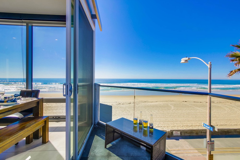 Virtual tour photo 54 of 61 for 3545 Ocean Front Walk