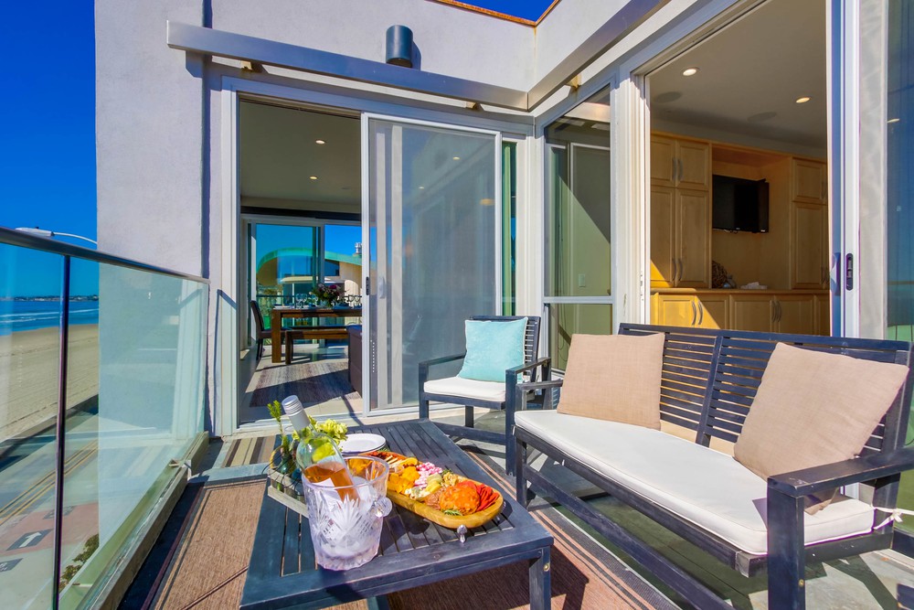 Virtual tour photo 61 of 61 for 3545 Ocean Front Walk