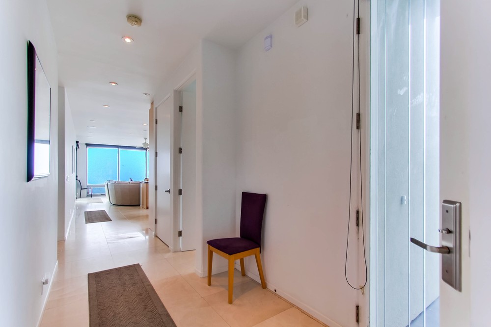 Virtual tour photo 8 of 44 for 3545 Ocean Front Walk