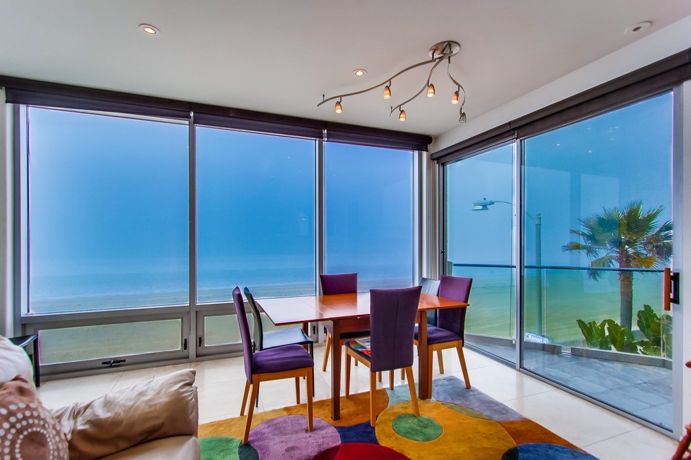 Virtual tour photo 11 of 44 for 3545 Ocean Front Walk