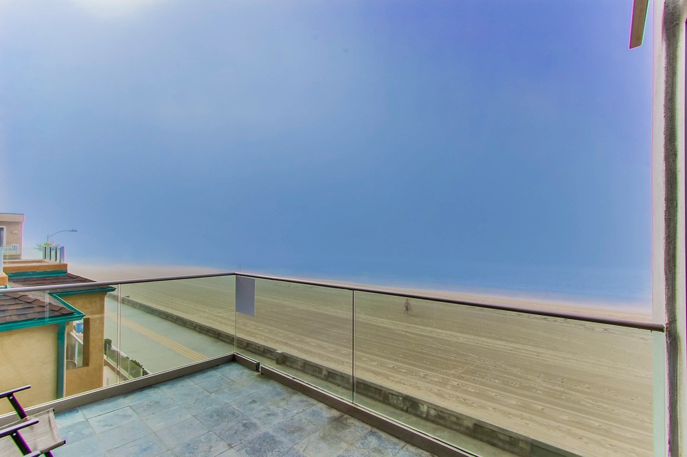 Virtual tour photo 24 of 44 for 3545 Ocean Front Walk