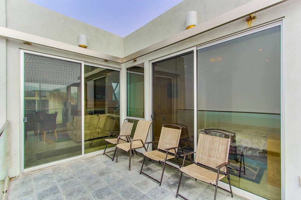 Virtual tour photo 26 of 44 for 3545 Ocean Front Walk