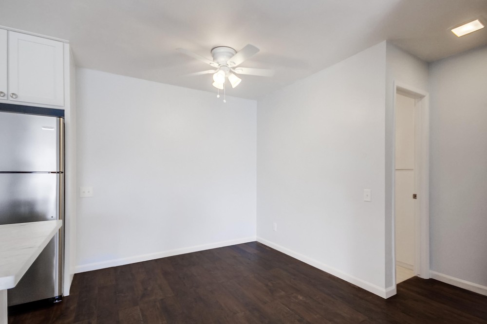 Virtual tour photo 14 of 34 for 3549 Castle Glen Dr UNIT 212