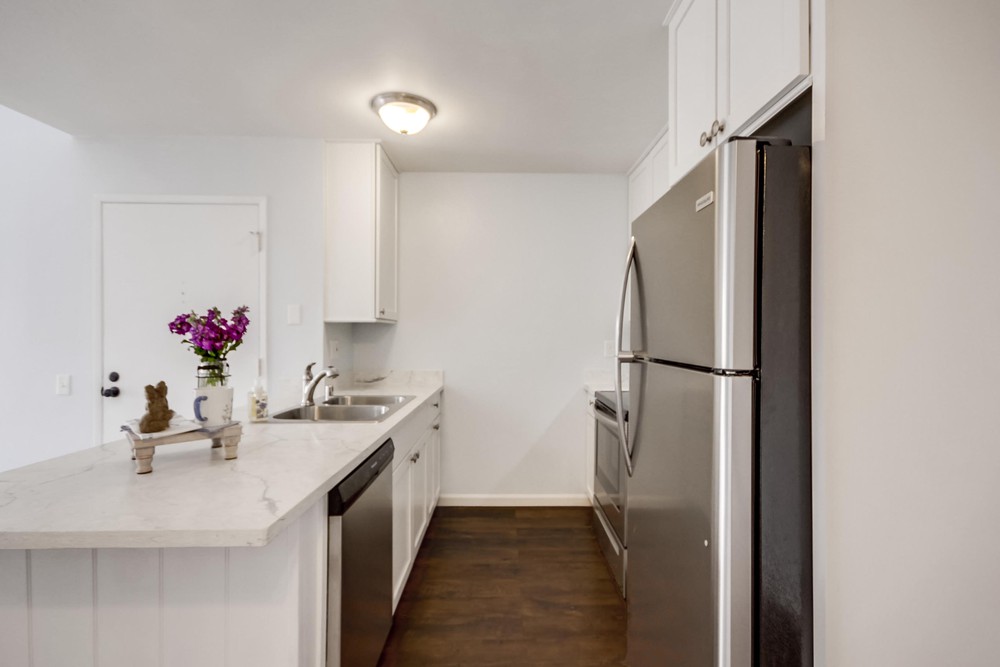 Virtual tour photo 17 of 34 for 3549 Castle Glen Dr UNIT 212