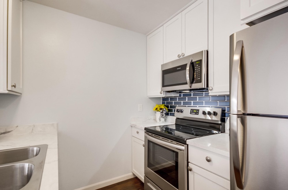 Virtual tour photo 19 of 34 for 3549 Castle Glen Dr UNIT 212