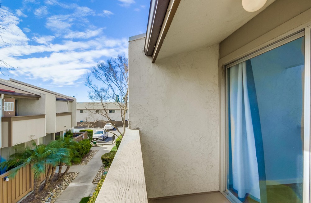 Virtual tour photo 31 of 34 for 3549 Castle Glen Dr UNIT 212