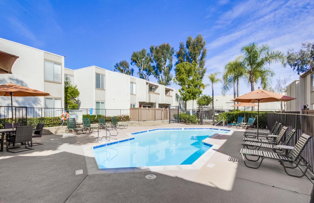 Virtual tour photo 35 of 34 for 3549 Castle Glen Dr UNIT 212