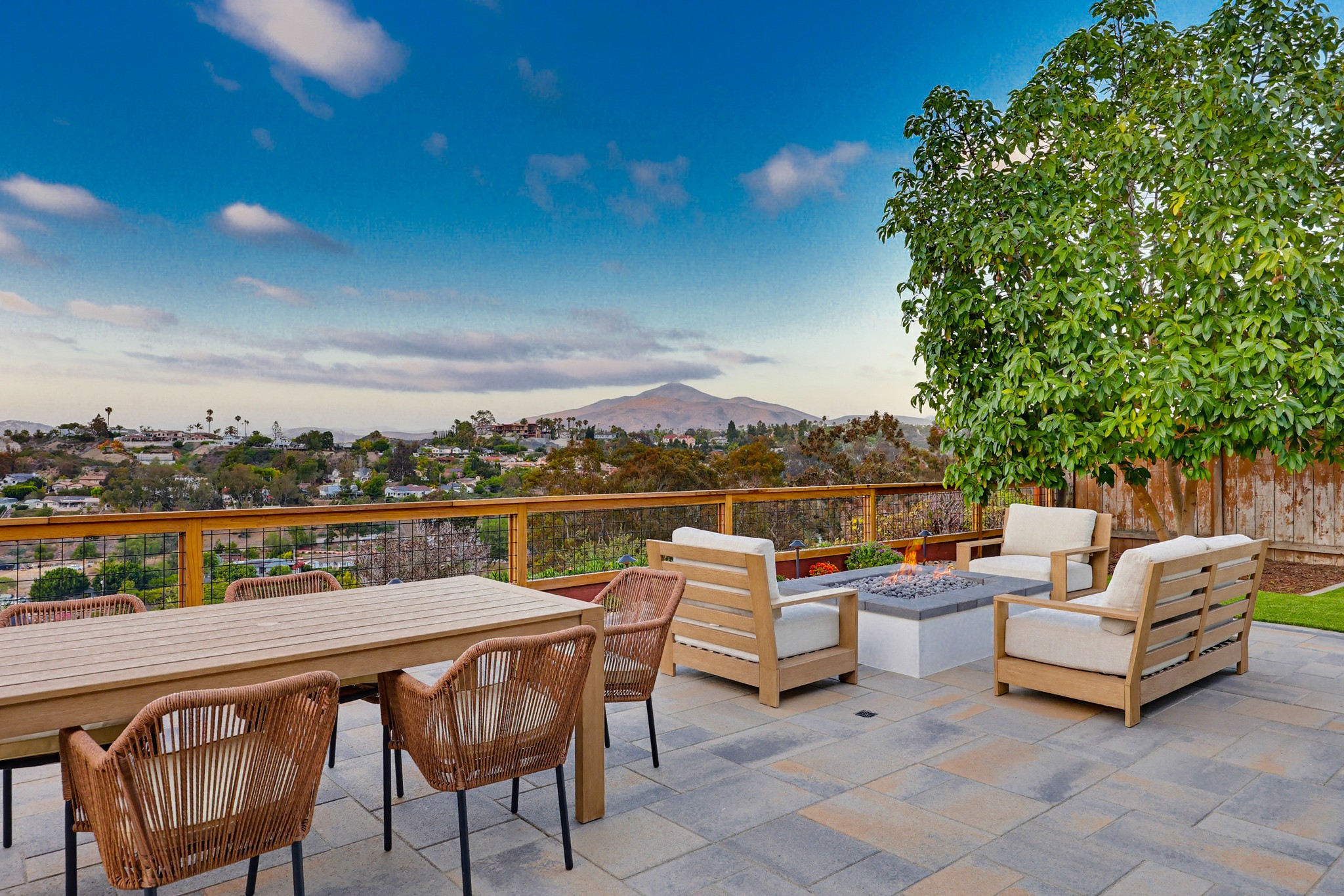 Virtual tour photo 41 of 150 for 355 Greenwood Pl