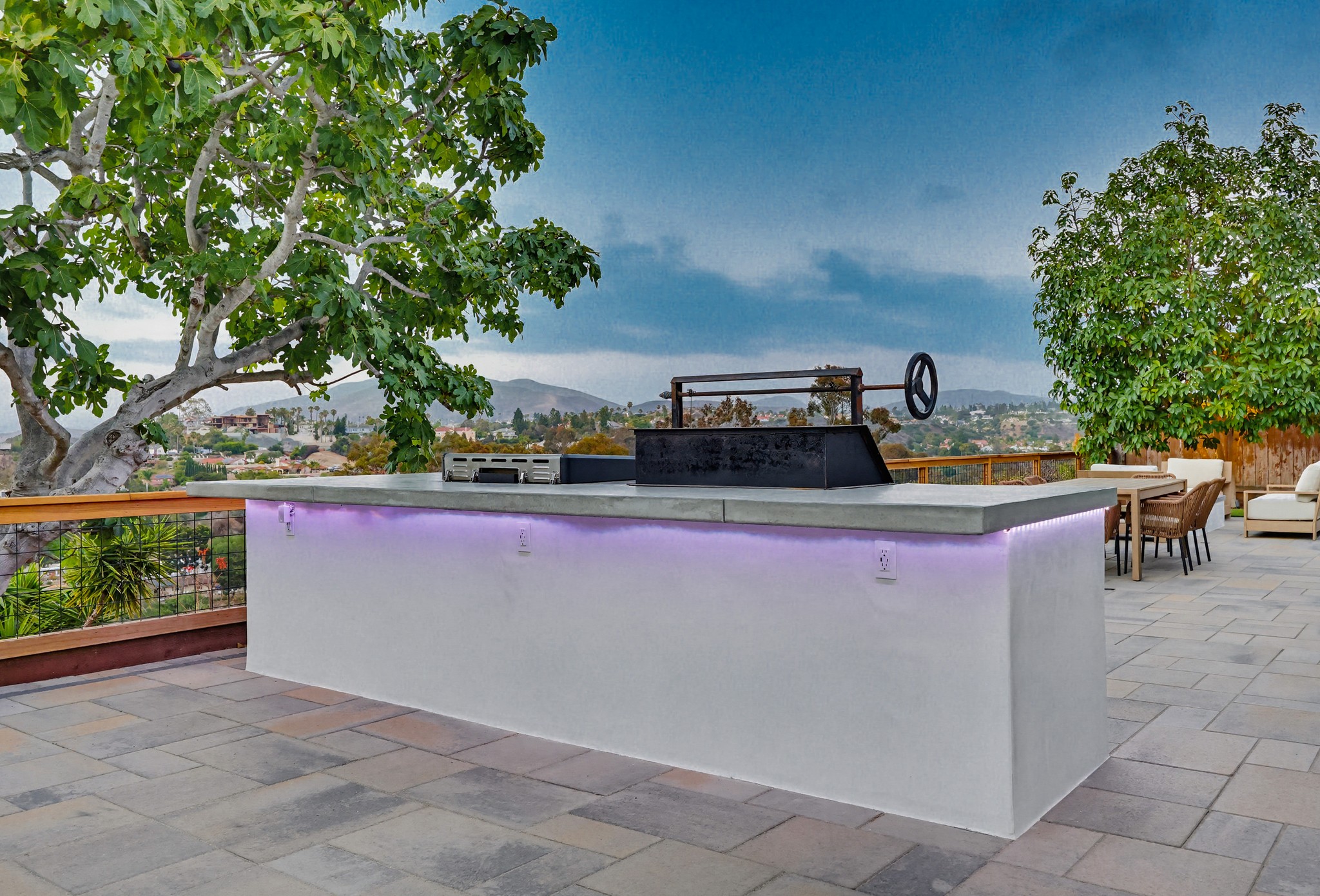 Virtual tour photo 101 of 150 for 355 Greenwood Pl