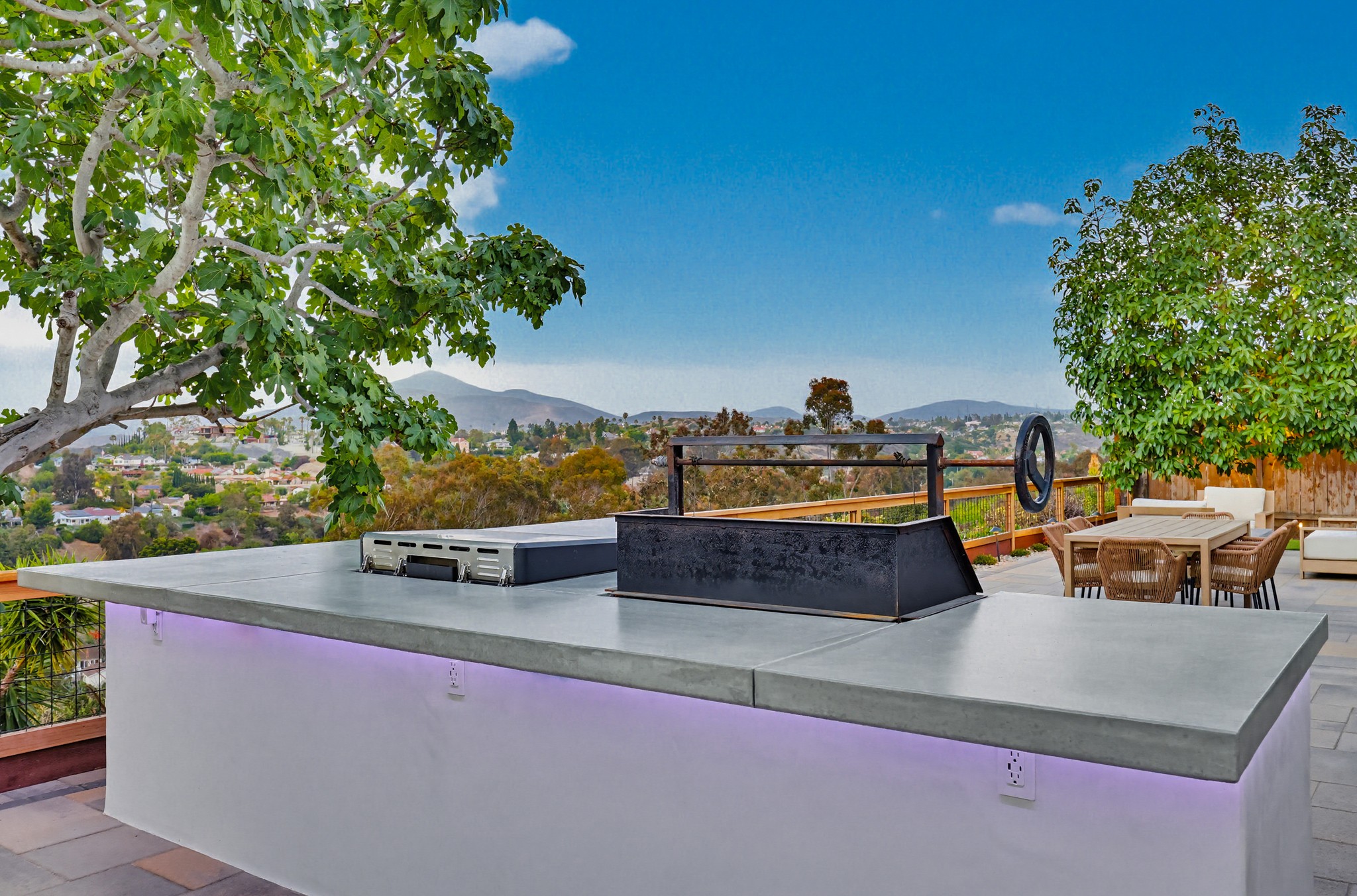 Virtual tour photo 102 of 150 for 355 Greenwood Pl