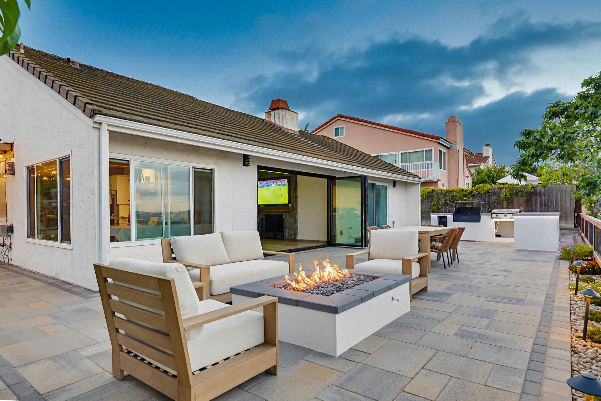 Virtual tour photo 108 of 150 for 355 Greenwood Pl
