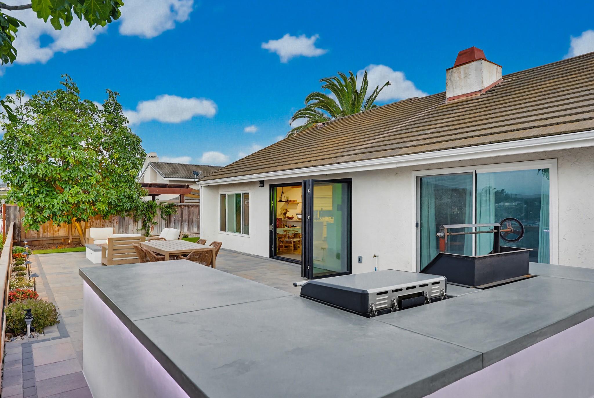Virtual tour photo 114 of 150 for 355 Greenwood Pl