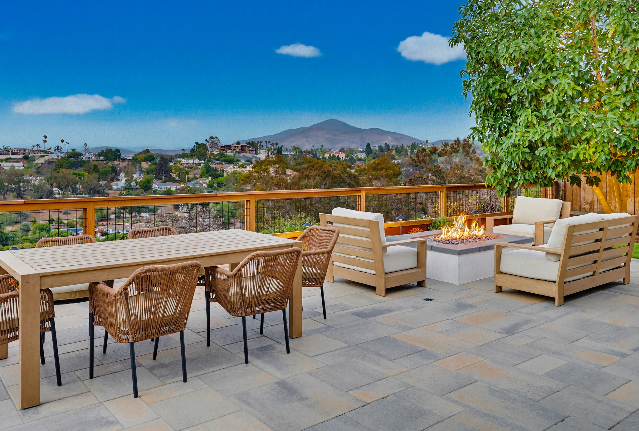 Virtual tour photo 116 of 150 for 355 Greenwood Pl