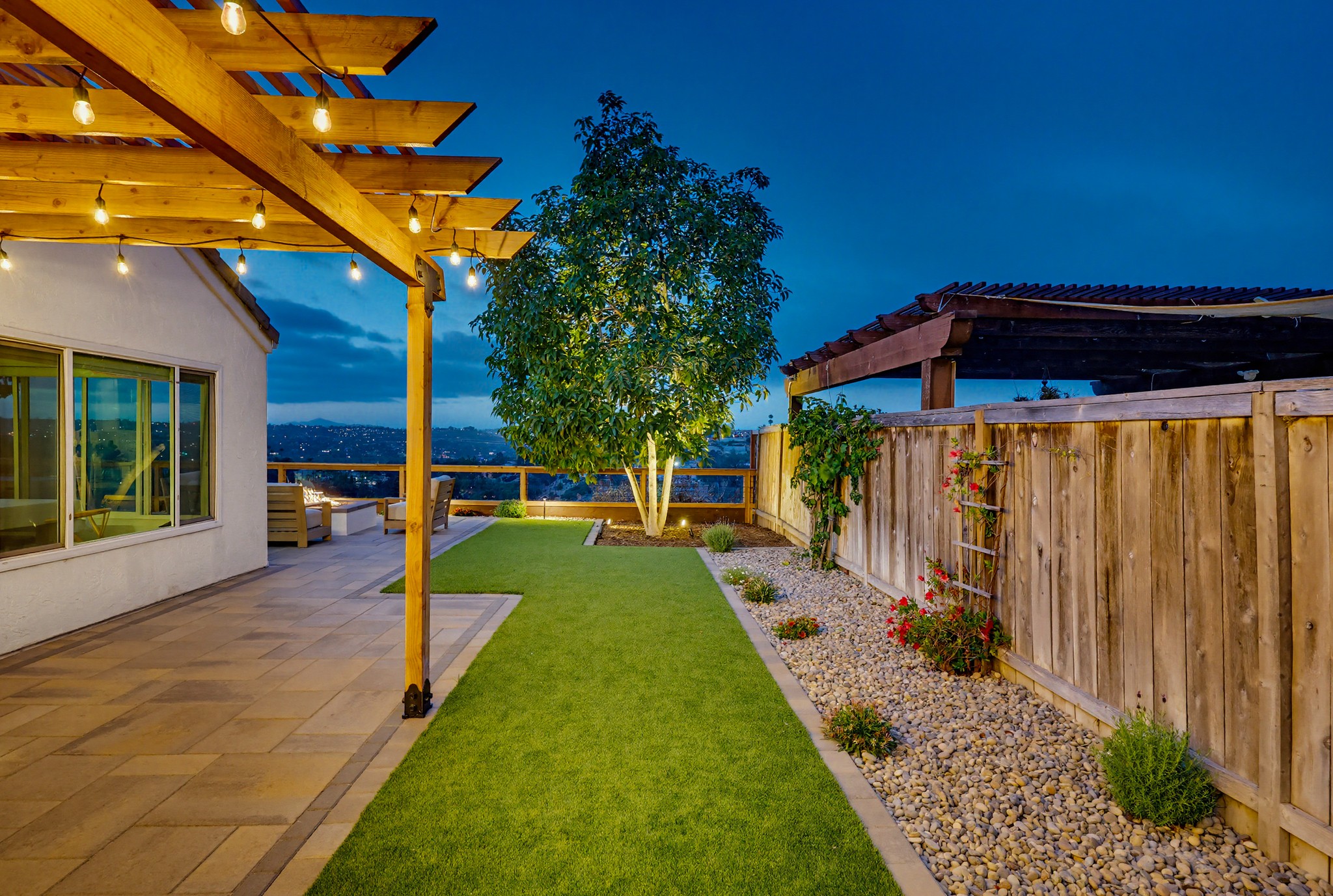 Virtual tour photo 134 of 150 for 355 Greenwood Pl