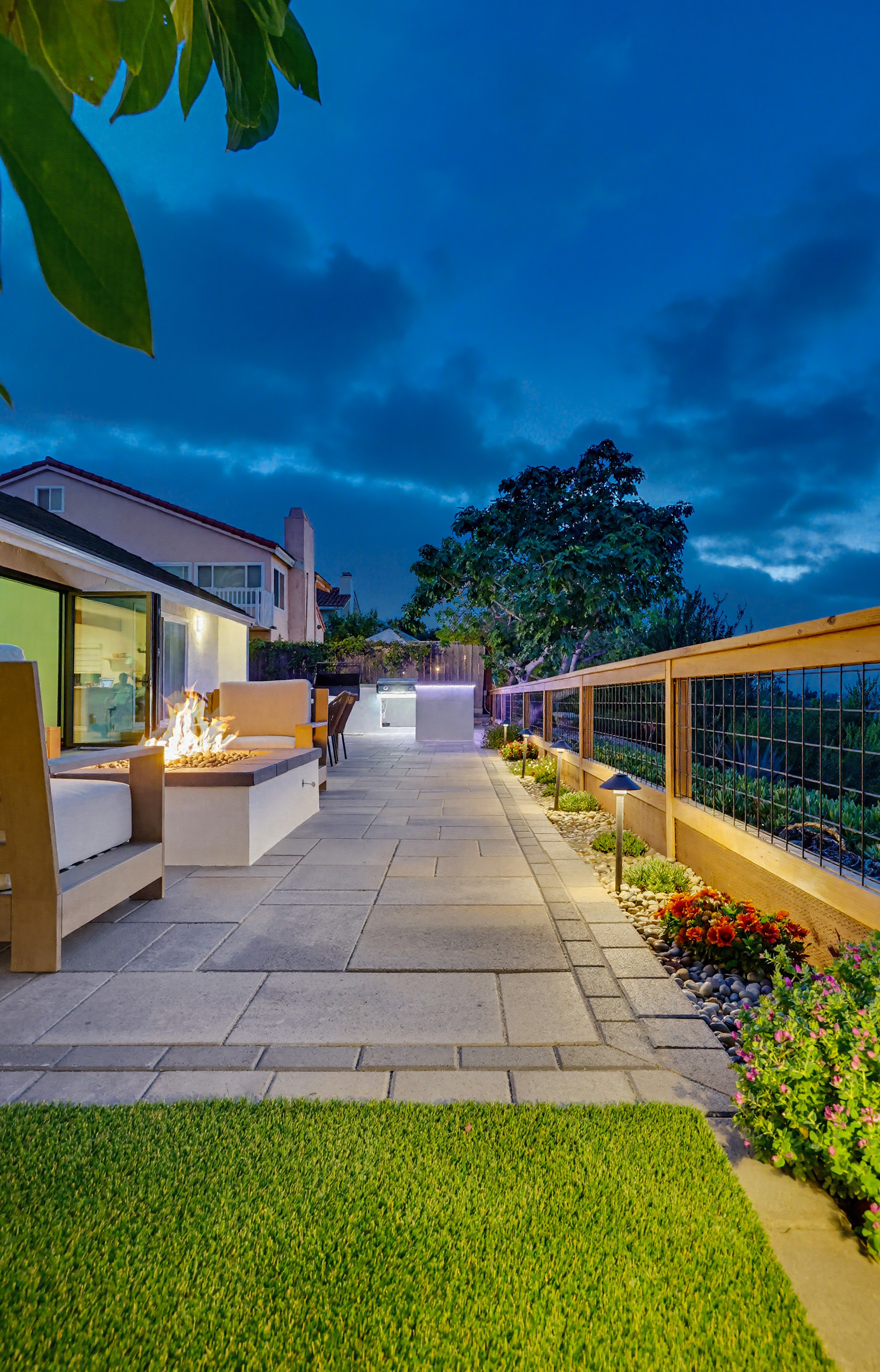 Virtual tour photo 137 of 150 for 355 Greenwood Pl