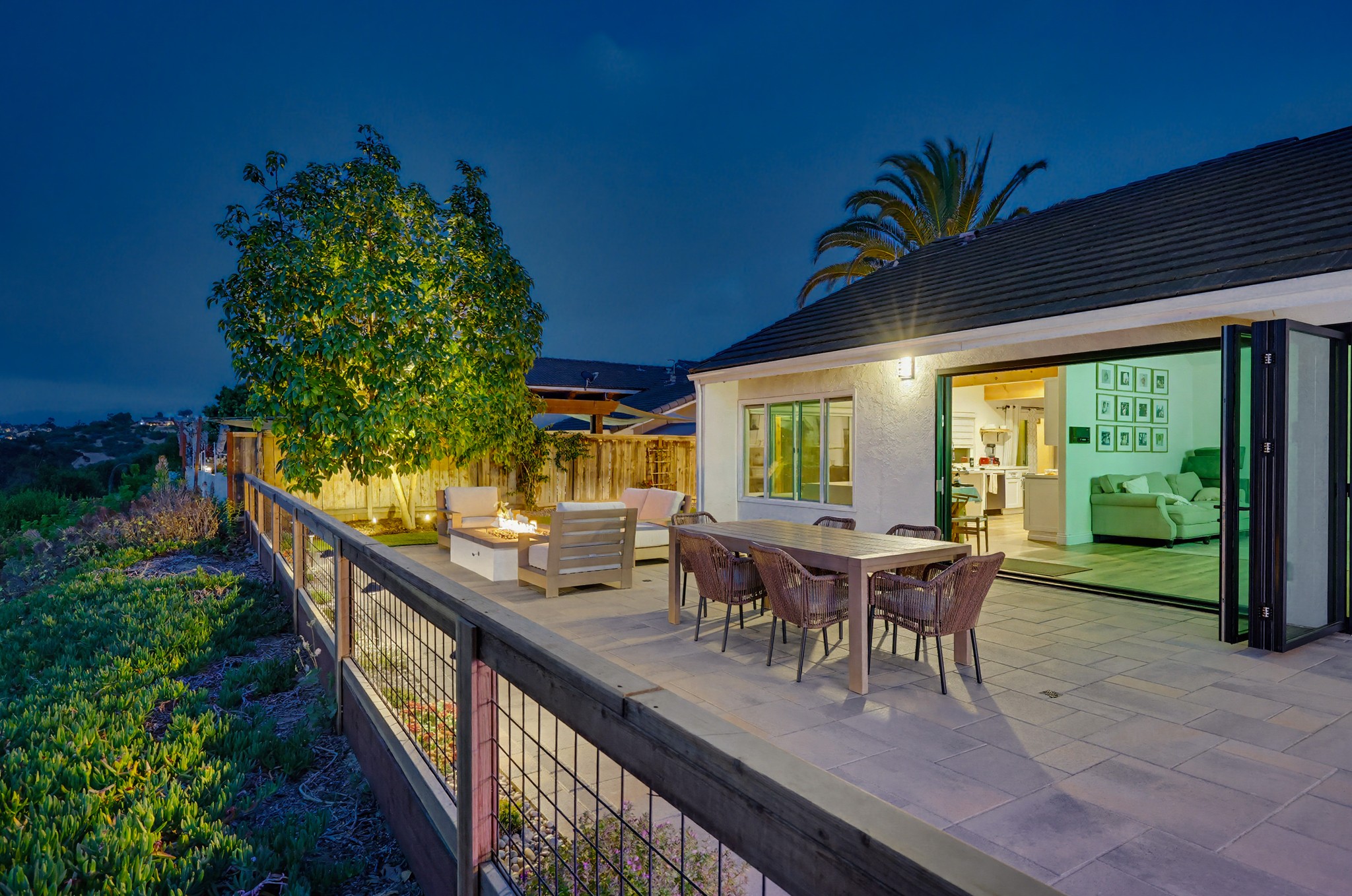 Virtual tour photo 148 of 150 for 355 Greenwood Pl